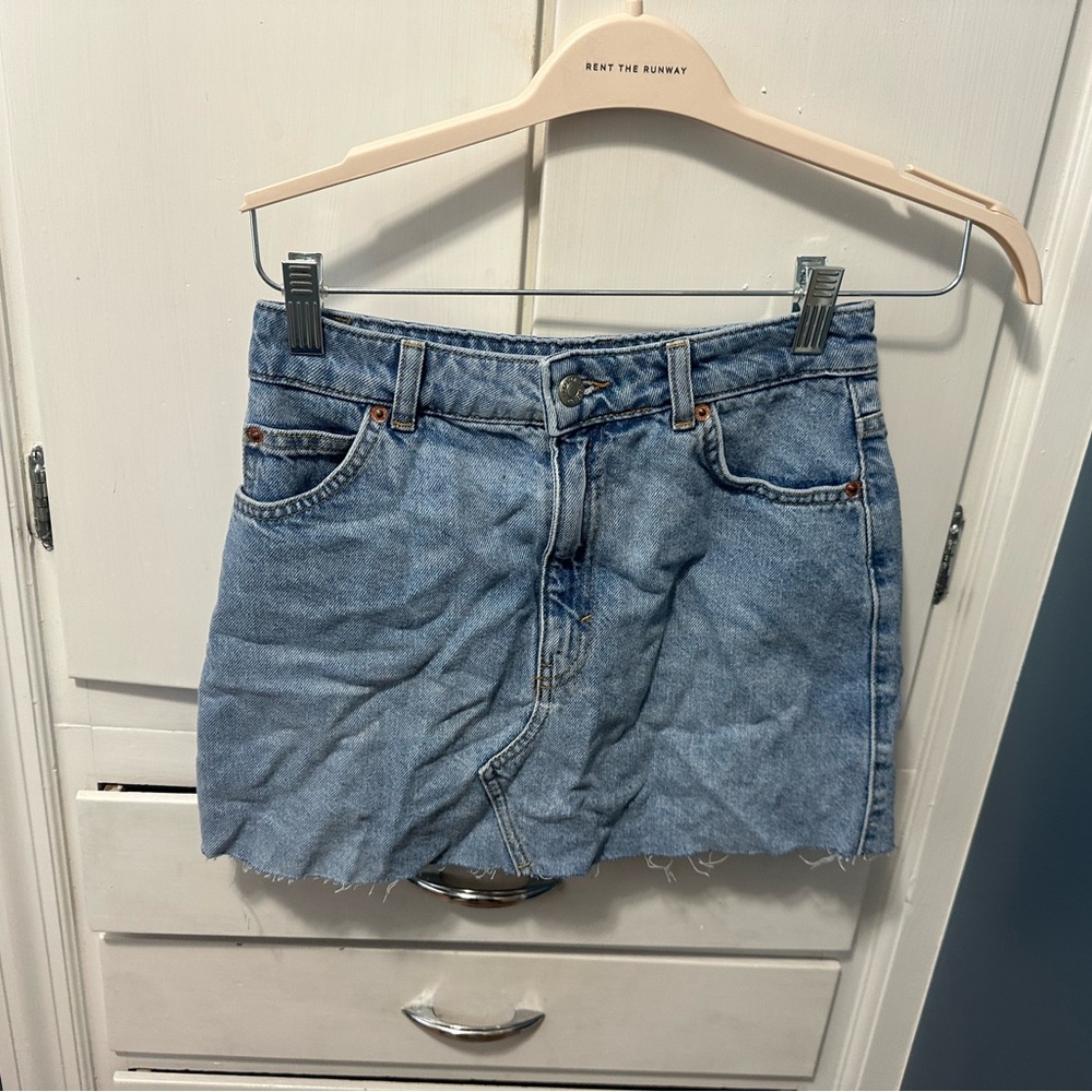 Topshop Size 4 Blue Denim Mini Skirt